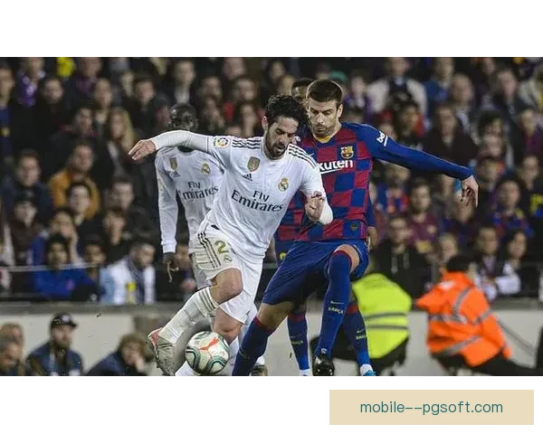 薇薇安米德马加盟曼城女足首秀即破门 展现锋线强大实力